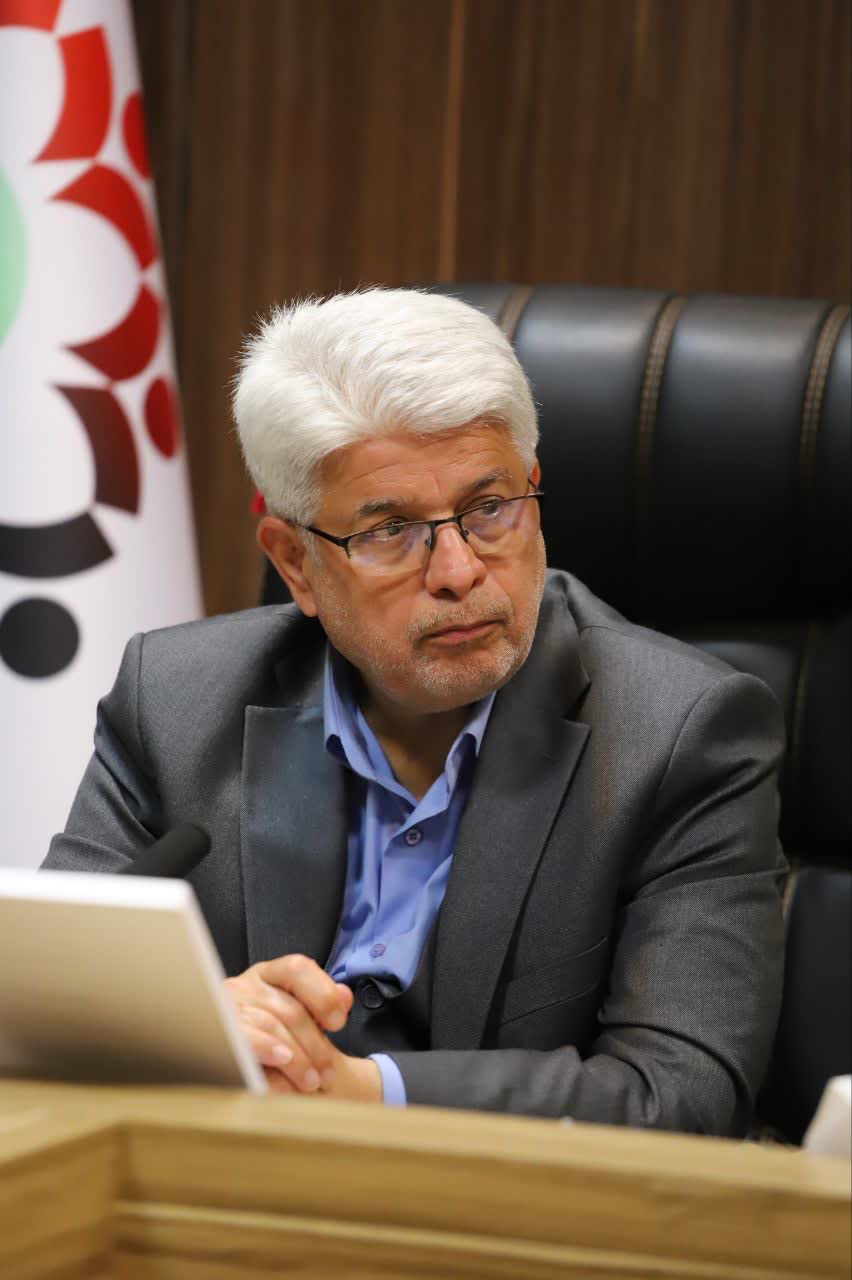 عاقل منش عضو کمیسیون توسعه پایدار شورای شهر رشت تاکید کرد: جداره‌سازی معبر منتهی به خانه موزه میرزا و فضاسازی محیطی مناسب در استادسرا
