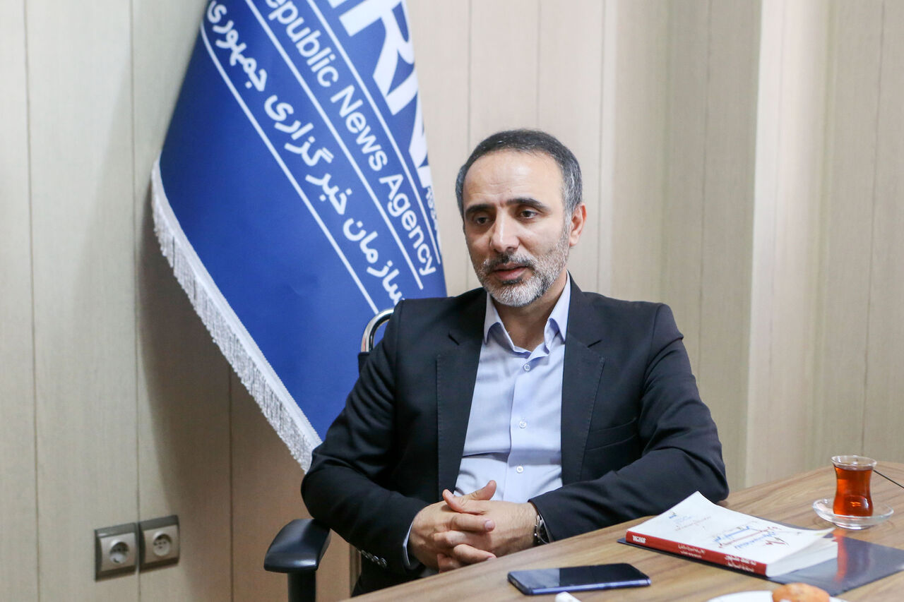 مدیرکل کتابخانه های عمومی استان گیلان:سرانه کتاب و فضای کتابخانه ای گیلان با شاخصه های استاندارد فاصله زیادی دارد