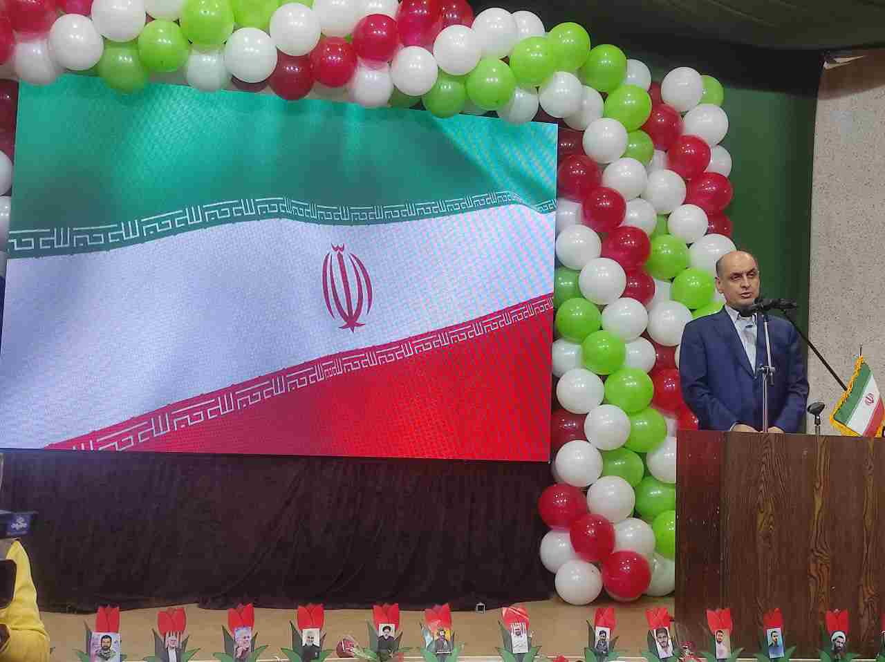 استاندار گیلان:دانش آموزان نقش مهمی در رشد علمی کشور دارند