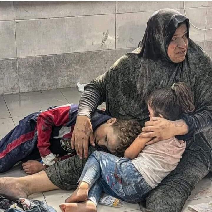 لالاییِ تاریخ؛ قصه‌ی من، قصه‌ی انقلاب