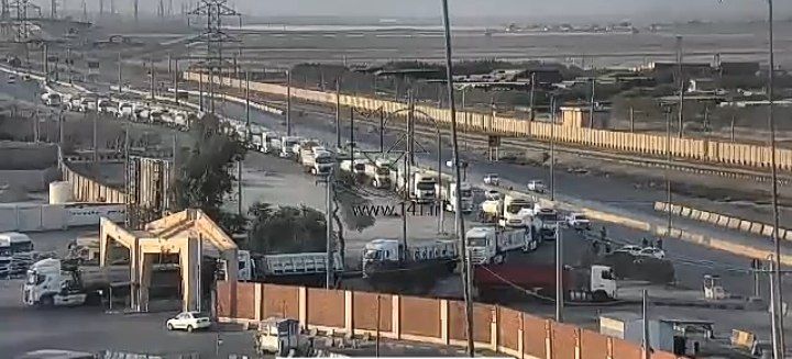 تقدیر مدیریت و انجمن صنفی رانندگان پایانه بار بندر امام خمینی”ره “از کامیونداران و رانندگان خط شکن