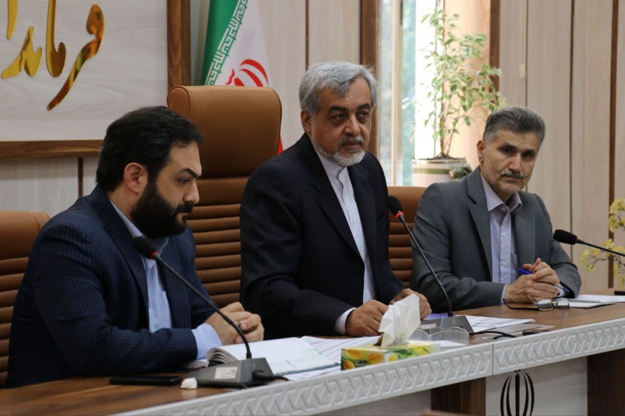 فرماندار رشت در نشست انجمن کتابخانه‌های عمومی :ضعف عملکرد نهادهای فرهنگی عامل کاهش سرانه مطالعه در کشور است