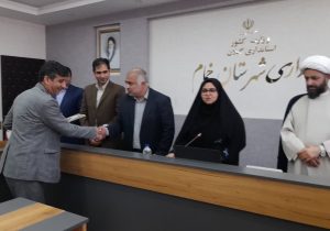هادی‌پور سرپرست میراث فرهنگی، گردشگری و صنایع دستی خمام مدیر نمونه شهرستانی و استانی در جشنواره شهید رجایی شد