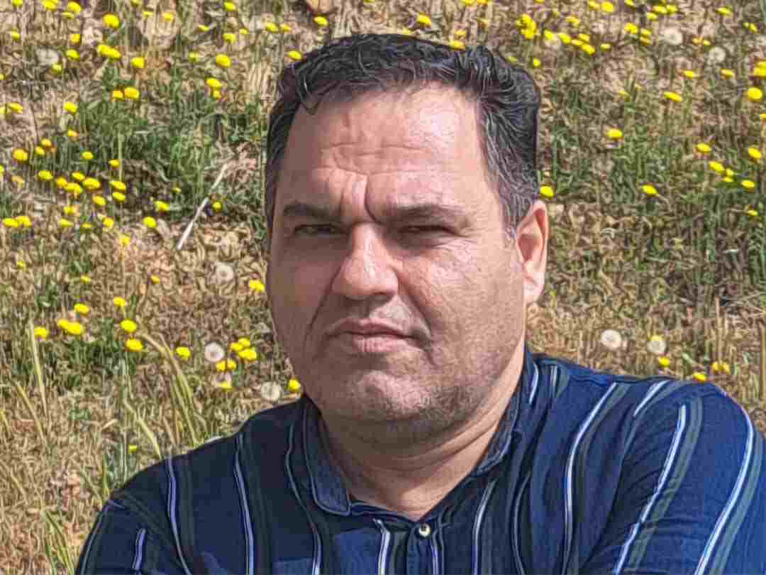 تاملی بر ضرب المثل “تا بچه گریه نکند….”