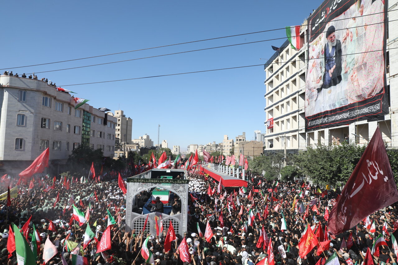 حرم تا ملکوت؛ وداع عاشقانه مشهد با رهبری که رفت تا بماند