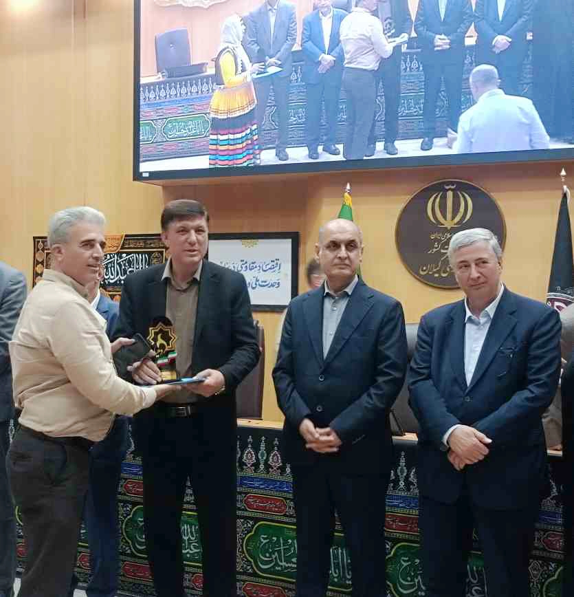 تداوم افتخارآفرینی سوستان؛ ابراهیم‌نژاد برای سومین بار دهیار نمونه شد