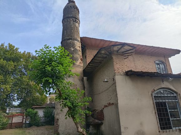 موزه ابریشم لاهیجان؛ میراثی ۱۲۳ ساله در مسیر احیا