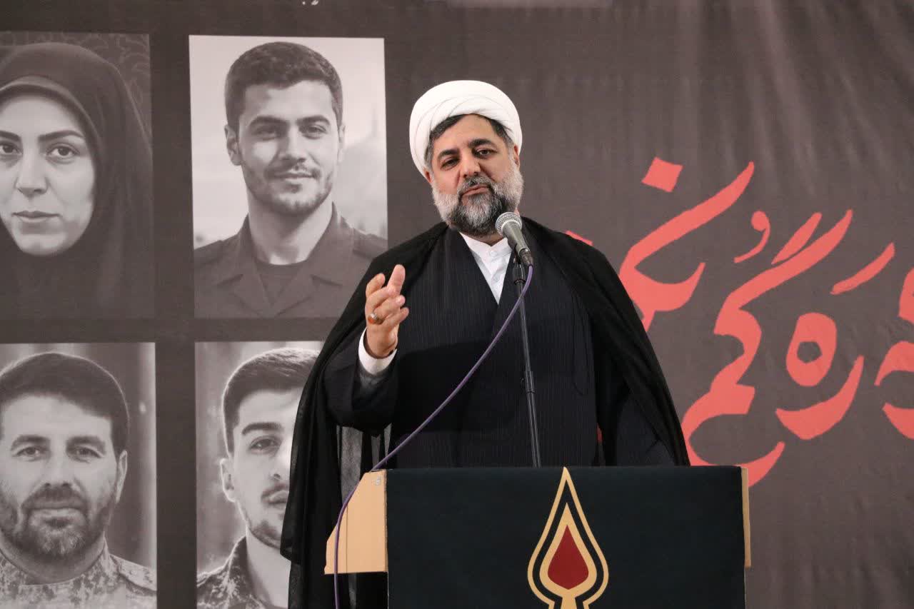 معاون فرهنگی سپاه در جمع پیشکسوتان دفاع مقدس زنجان: دشمن در جنگ ترکیبی به بن‌بست رسید